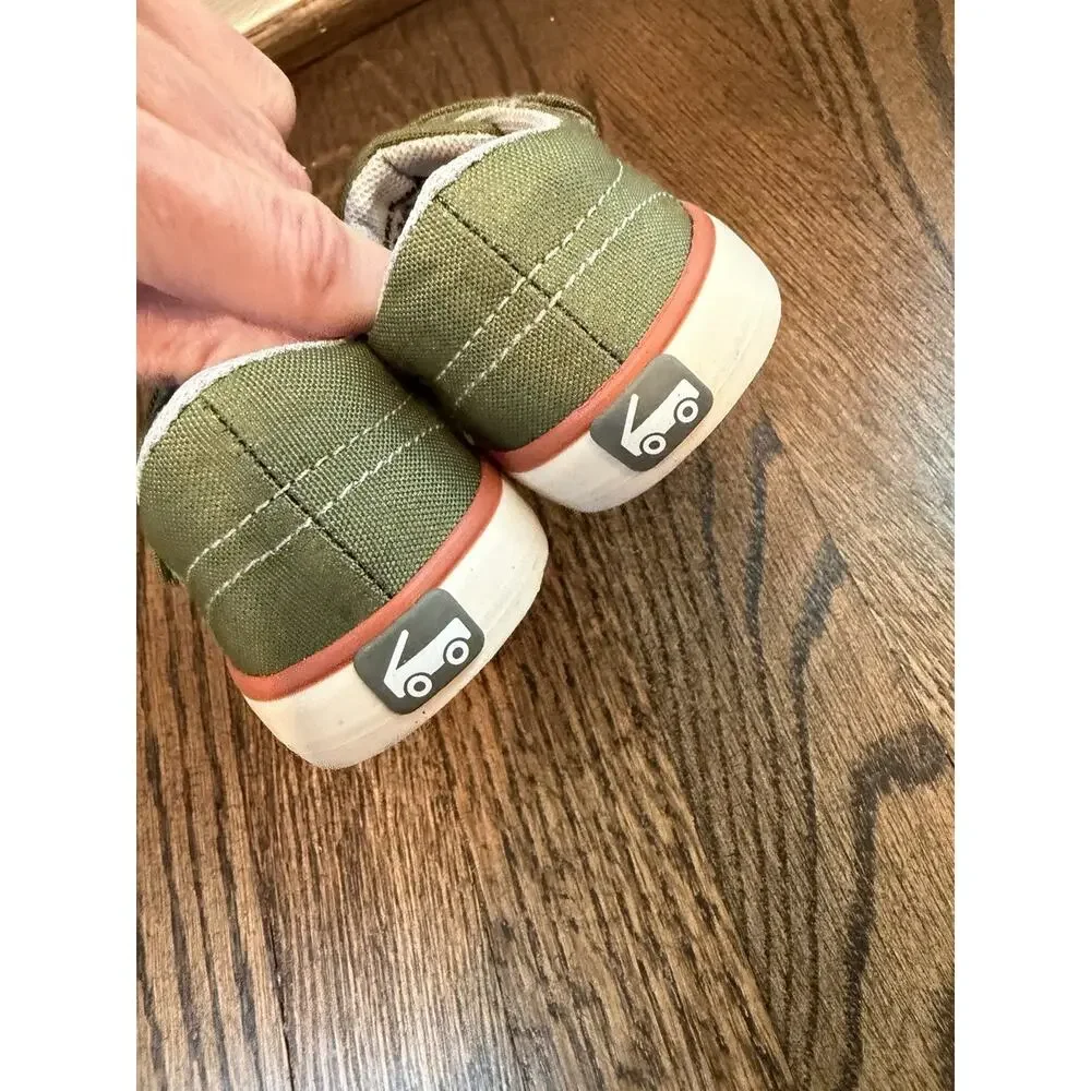 See Kai Run Alex Olive Green Sneaker Little Kids Sz 5c NEW